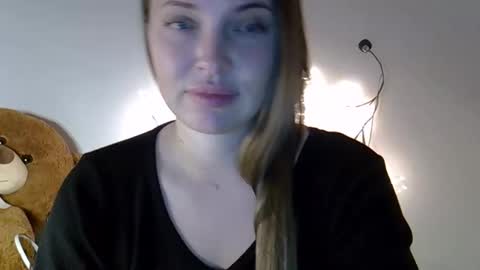 Snapshot of lindsisecret chatting on 3, 4, 2026 Anna online show from 3, 4, 2026