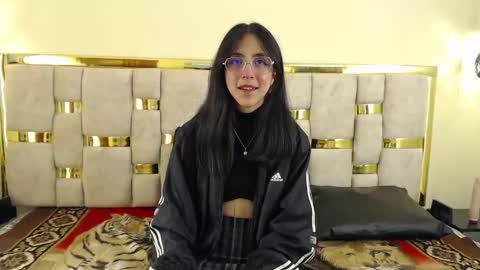 Snapshot of ling_ling24 chatting on 31, 1, 2025 ling ling24 online show from 31, 1, 2025