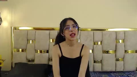 Snapshot of ling_ling24 chatting on 11, 2, 2025 ling ling24 online show from 11, 2, 2025