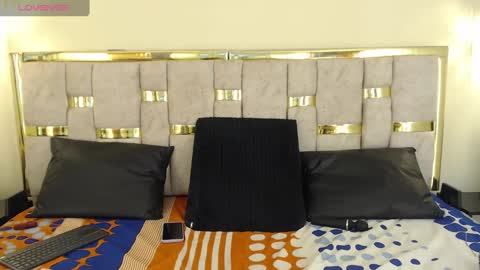 Snapshot of ling_ling24 chatting on 28, 2, 2025 ling ling24 online show from 28, 2, 2025