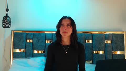 Snapshot of ling_ling24 chatting on 8, 10, 2025 ling ling24 online show from 8, 10, 2025