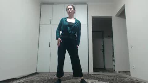 LinKissKiss online show from 17, 4, 2026