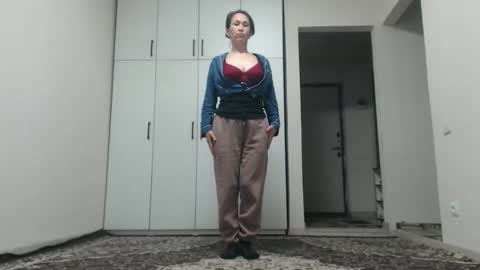 LinKissKiss online show from 21, 4, 2026