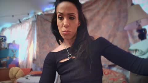 linuxgirlsudosu online show from 27, 1, 2025