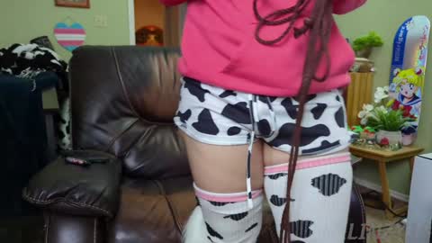 Snapshot of linzy19 chatting on 27, 1, 2025 Linzy19 online show from 27, 1, 2025