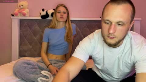 Snapshot of lion_and_kitty chatting on 9, 4, 2026 Daisy and Ratibor online show from 9, 4, 2026