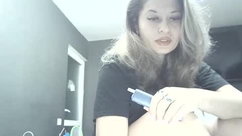 Snapshot of lionessmom chatting on 17, 2, 2026 lionessmom online show from 17, 2, 2026