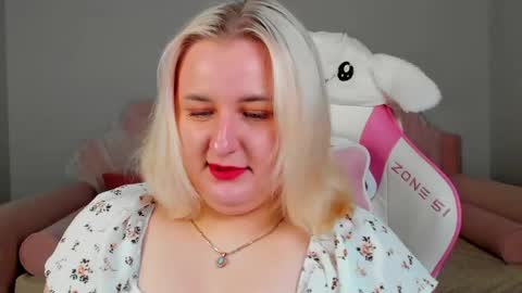Snapshot of lioraardyn chatting on 23, 4, 2026 LioraArdyn online show from 23, 4, 2026