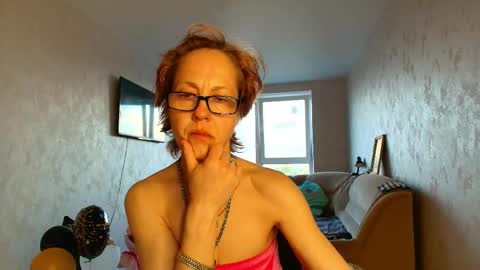 Snapshot of lioraweiss chatting on 16, 5, 2026 Liora Weiss online show from 16, 5, 2026