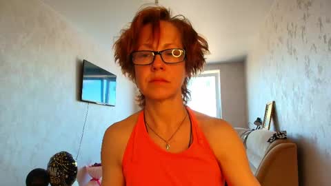 Snapshot of lioraweiss chatting on 22, 5, 2026 Liora Weiss online show from 22, 5, 2026