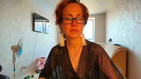 Snapshot of lioraweiss chatting on 29, 5, 2026 Liora Weiss online show from 29, 5, 2026