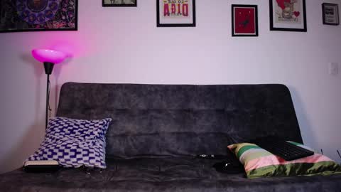 liorenvyx online show from 8, 3, 2026