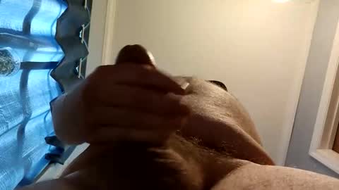 Snapshot of lip198 chatting on 8, 11, 2025 Phillip online show from 8, 11, 2025