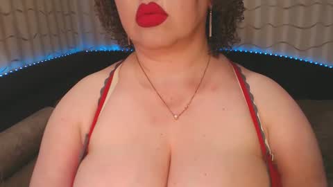 Snapshot of lipsaddiction chatting on 13, 12, 2024 LIpsAddiction online show from 13, 12, 2024