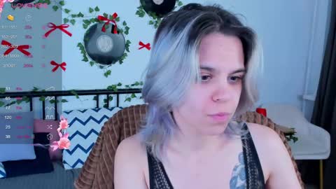 Snapshot of lirabelles chatting on 4, 6, 2026 hello Ill be waiting for you during these hours tue 10am-5pm wed 3am-5pm thu 3am-5pm fri 3am-10am sat 10am-5pm sun 3am-1GMT online show from 4, 6, 2026