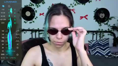Snapshot of lirabelles chatting on 10, 7, 2026 hello Ill be waiting for you during these hours tue 10am-5pm wed 3am-5pm thu 3am-5pm fri 3am-10am sat 10am-5pm sun 3am-1GMT online show from 10, 7, 2026