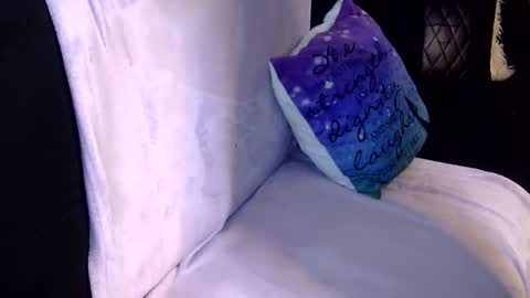 Snapshot of liratransxo chatting on 28, 9, 2025 Transexual Elixir online show from 28, 9, 2025