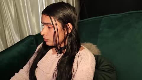 Lire online show from 20, 11, 2025