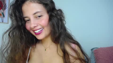 Snapshot of lirio05 chatting on 27, 1, 2025 Lily see u on december 2 online show from 27, 1, 2025