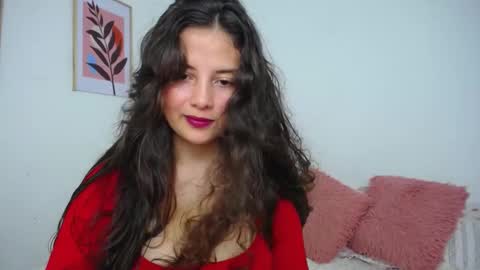 Snapshot of lirio05 chatting on 18, 2, 2025 Lily see u on december 2 online show from 18, 2, 2025