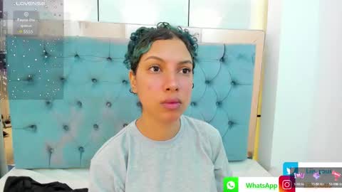 Snapshot of lis_rous chatting on 19, 9, 2025 LIS ROUS online show from 19, 9, 2025