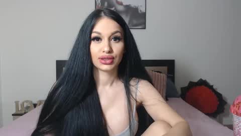 Snapshot of lisa104739 chatting on 20, 12, 2024 Lisa online show from 20, 12, 2024