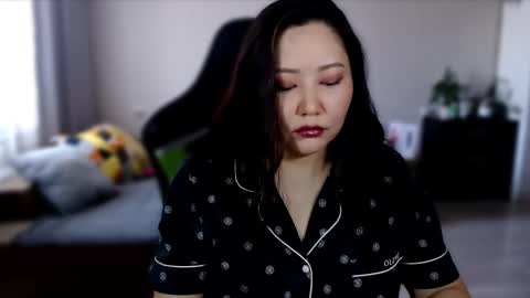 Lisa Harris online show from 24, 2, 2025