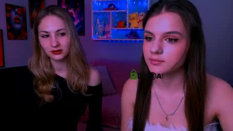 Snapshot of lisa_dark_ chatting on 15, 4, 2026 Lisa online show from 15, 4, 2026