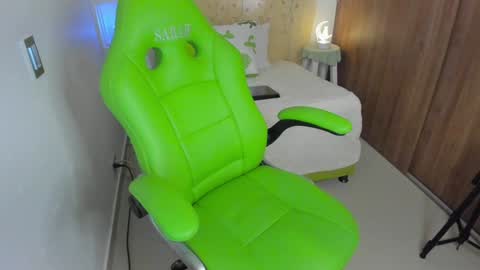 Lisa  online show from 29, 1, 2025