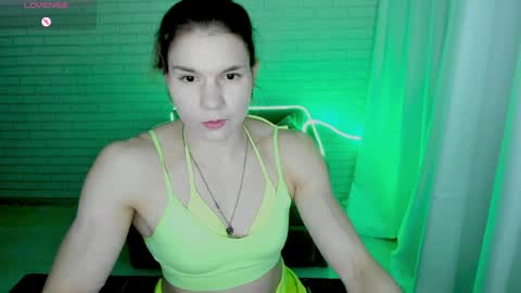 Snapshot of lisa_ree_ chatting on 15, 1, 2025 lisa online show from 15, 1, 2025