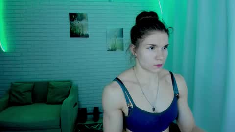 Snapshot of lisa_ree_ chatting on 27, 11, 2025 lisa online show from 27, 11, 2025