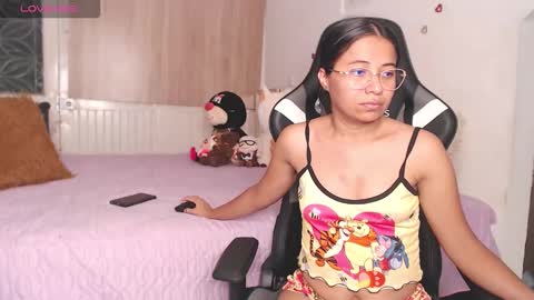 Snapshot of lisa_sexxy chatting on 25, 3, 2026 faisury online show from 25, 3, 2026