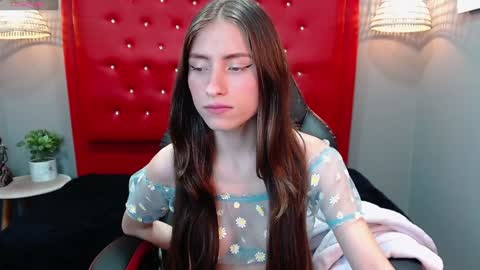 Snapshot of lisa_styleglam chatting on 13, 12, 2024 Lisa online show from 13, 12, 2024