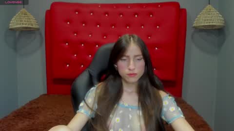 Snapshot of lisa_styleglam chatting on 22, 1, 2025 Lisa online show from 22, 1, 2025