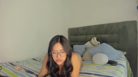 Snapshot of lisa_t08 chatting on 1, 10, 2025 Lisa Thompson online show from 1, 10, 2025