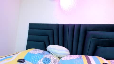 Snapshot of lisa_white_ chatting on 19, 1, 2025 lisa white online show from 19, 1, 2025