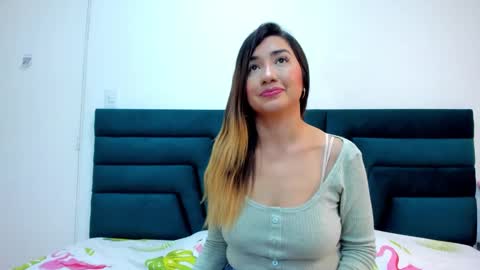 Snapshot of lisa_white_ chatting on 6, 3, 2025 lisa white online show from 6, 3, 2025