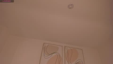 Lisa  Flowers online show from 8, 2, 2026