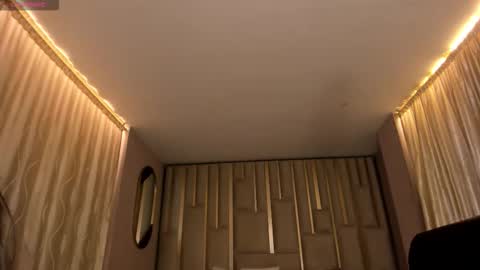 Lisa  Flowers online show from 26, 2, 2026