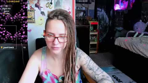 Snapshot of lisafoxy_y chatting on 27, 5, 2026 Lisa online show from 27, 5, 2026