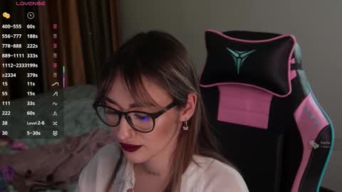 Snapshot of lisamayson chatting on 28, 10, 2025 LISA online show from 28, 10, 2025