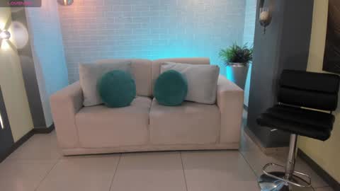 LISA MONROE online show from 31, 1, 2025