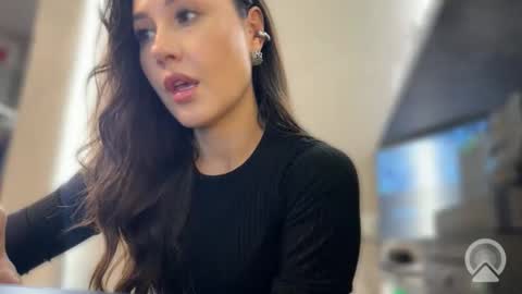 Snapshot of lisandriaaa chatting on 6, 6, 2026 lisandriaaa online show from 6, 6, 2026