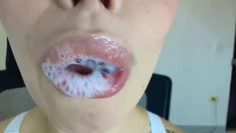 Lisbet online show from 28, 11, 2025