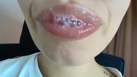 Snapshot of lisbet_21x chatting on 12, 4, 2026 Lisbet online show from 12, 4, 2026