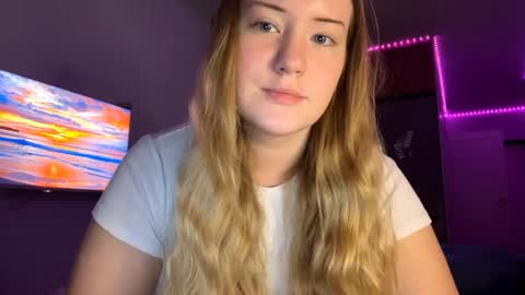 Snapshot of lisi_kiss_ chatting on 3, 6, 2026 Aurora online show from 3, 6, 2026