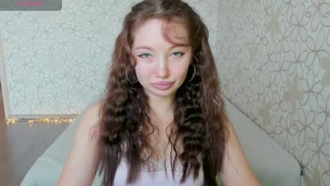 Snapshot of lissa_cristal_ chatting on 22, 4, 2026 lissa_cristal_ online show from 22, 4, 2026