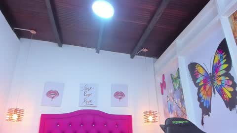 Snapshot of lissa_jhonsoon chatting on 18, 12, 2024 L I S S A online show from 18, 12, 2024