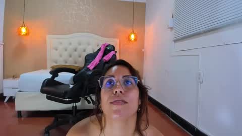 Snapshot of lissa_jhonsoon chatting on 11, 2, 2025 L I S S A online show from 11, 2, 2025