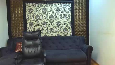 Lisa online show from 7, 11, 2025